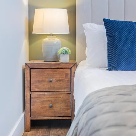 The Cosy Loft, Pet Friendly In Apartment *